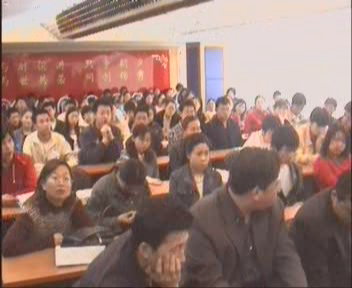 学员案例研讨课现场.BMP